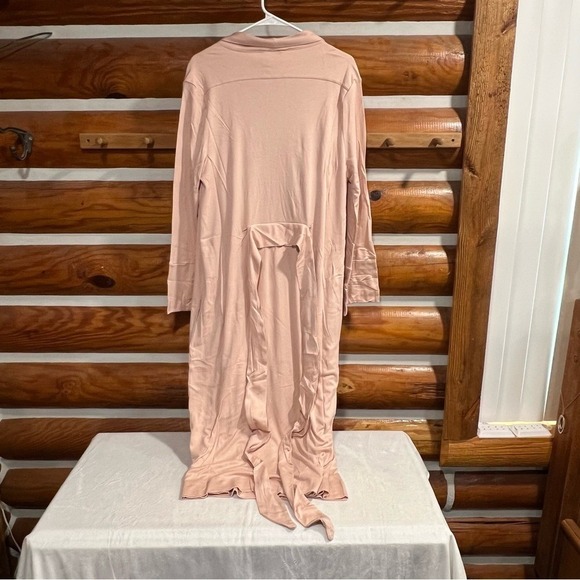 Goumi Rose Pink Robe - Picture 8 of 9
